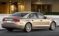 Audi А8 D4 2010 година, изглед отзад