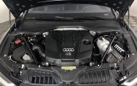 Audi А8 D5, под капака