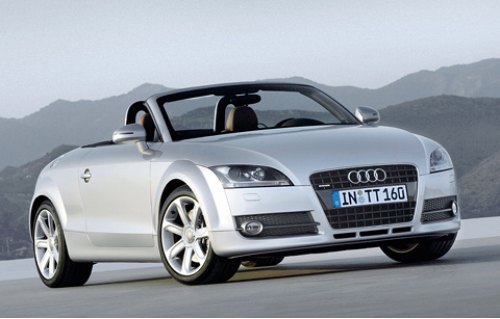 2-литровый мотор позволяет TT Roadster разогнаться до сотни за 6,5 секунд и развить 237 километров…