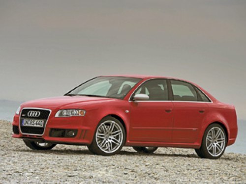 Седан Audi RS4 на конвейере менее двух лет, а его уже планируют снять с производства? Верится с…