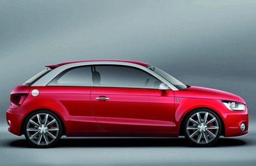 Но в хищном облике таятся вполне мирные технологии. Audi, следуя современной моде, сделала машинку…