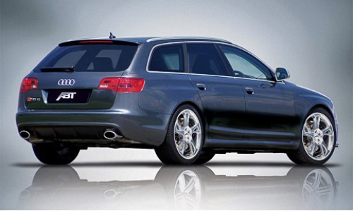Но не настолько же! После доработки мотор V10 TFSI развивает 700 «лошадей» и паровозную тягу в 800…