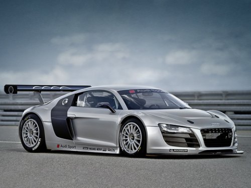 В отделении Audi Motorsport говорят, что R8 GT3 станет основой обширной клиентской программы. И…