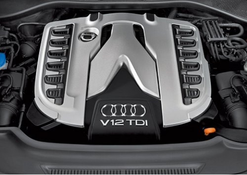 Двигатель V12 TDI на 166 мм длиннее «восьмерки». Но, судя по фотографиям, он легко разместился в…