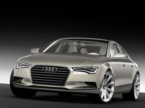 Внешность автомобиля выдержана в ключе компактного концепта A1 Sportback. Те же злое выражение лица…