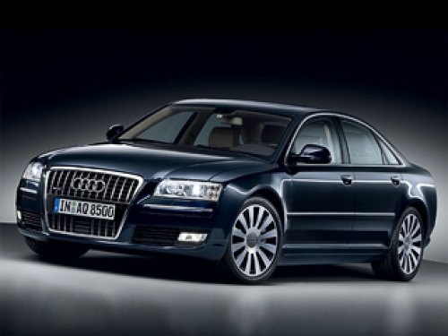 Пакет Audi comfort plus — это роскошный цвет Night Blue, отлично сочетающийся с 19-дюймовыми…