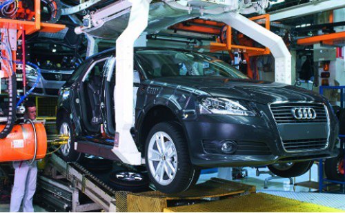 Сейчас на заводе в Брюсселе ежедневно собирают по 290 единиц модели Volkswagen Polo и 130 штук Audi…