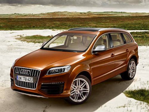 Внедорожник построен на основе концепт-кара Audi Q7 Coastline и снабжён мощнейшим турбодизелем V12.