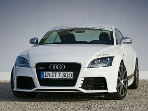 Кризис? Тогда можно выбрать пакет доработок мотора подешевле — на 402 силы за 1900 евро или на 408…