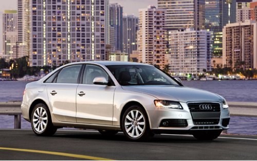 Ранее ингольштадтцы намеревались ставить на Audi A4 трехлитровый дизель V6, но, по их словам, такие…