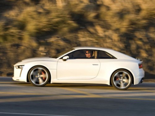 В отличие от многих других шоу-каров концепт Audi quattro с самого начала был на ходу. Сразу после…