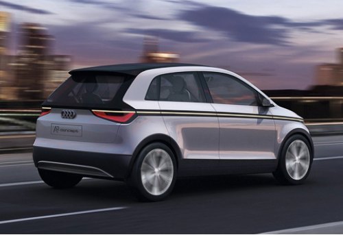 По поводу силовой установки в Audi высказались весьма сухо, сообщив, что A2 получит «мощную систему…
