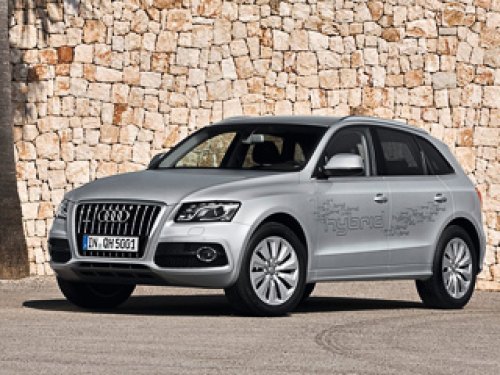 До сотни гибридный кроссовер Audi Q5 разгоняется за 7,1 с и развивает максимальную скорость 225…
