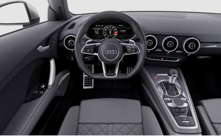 Подробно про интерьер Audi TT мы уже рассказывали. Пара новинок в салоне — на 40% более компактная…