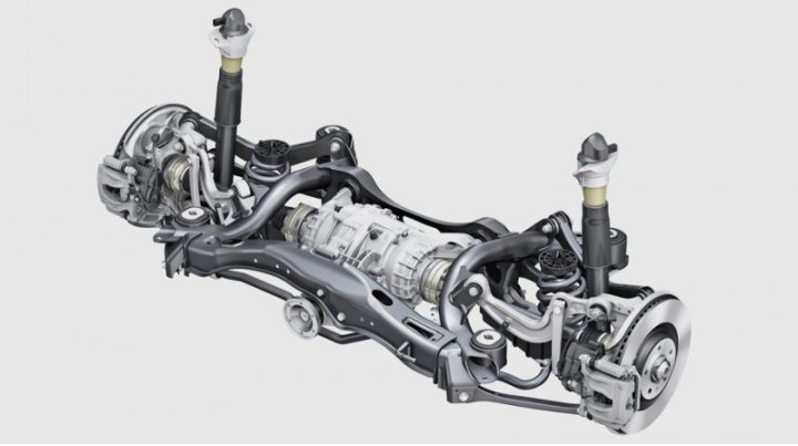 К дизелю 3.0 TDI на 272 силы полный привод положен по умолчанию. К нему же можно докупить…