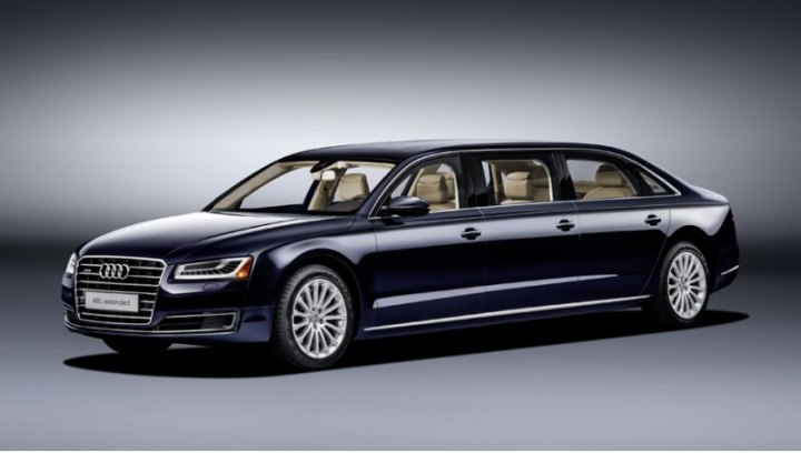 Передняя и задняя оптика получила боковые габаритные огни, в соответствии с правилами для моделей…