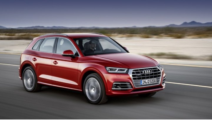 Модель Audi Q5 в российской версии набирает сотню за 6,3 с и развивает максималку 240 км/ч. Расход…