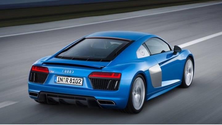 Нынче в модельном ряду Audi двигателем V10 оснащаются купе и родстеры R8. В этих автомобилях за…