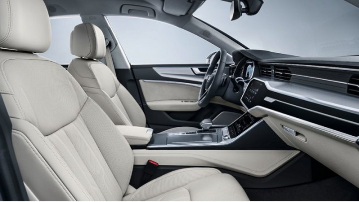 В А7 есть связь с другими Audi (комплекс Car-to-X, работающий через Сеть). Она позволяет…
