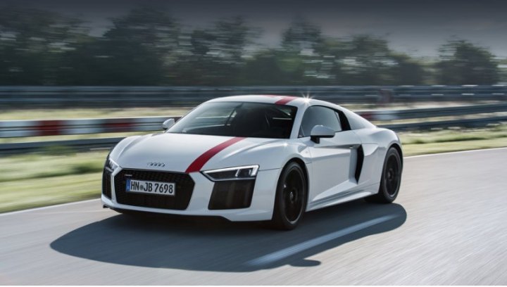 Диковинный для марки Audi заднеприводный суперкар R8 V10 RWS намекнул, что Ингольштадт пробует все…