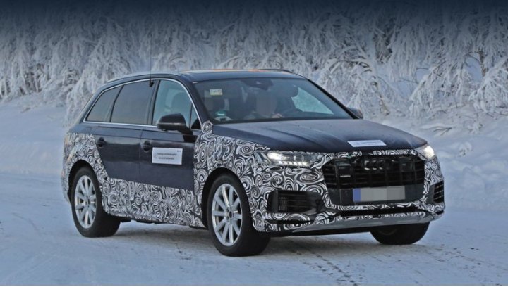 Решётка с бампером перекроены, оптика заострилась сильнее прежнего.