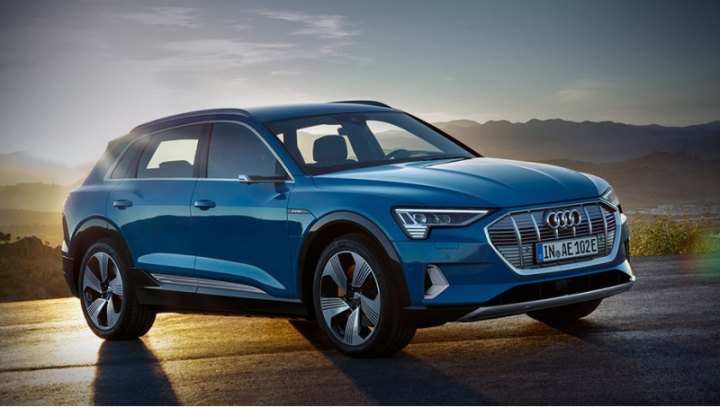 Офис Audi of America недавно хвастался поставкой 856 паркетников e-tron за первый полный месяц…