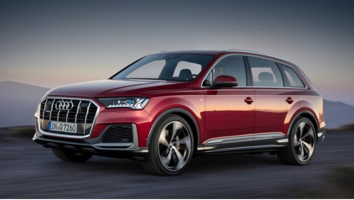Российские покупатели Audi Q7 голосуют рублём за дизельную версию (от 3 995 000 рублей), на которую…