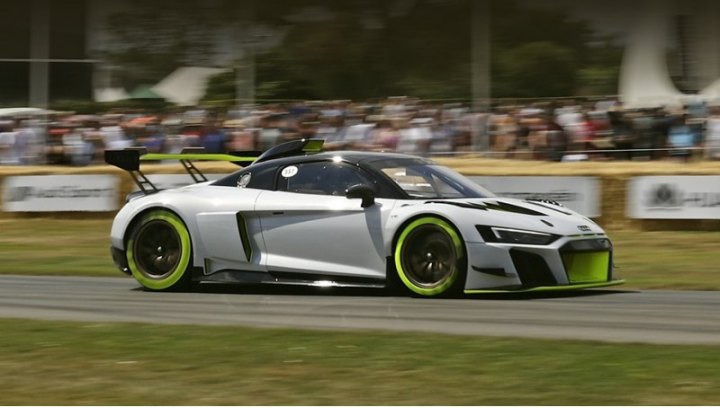 Новенькая «эр-восьмая» с приставкой LMS GT2 дополнила клиентский модельный ряд, состоящий из…