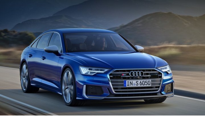 Хотя S6 и S7 обладают тем же агрегатом, что RS4 и RS5, в разгоне до сотни они отстают от старших…