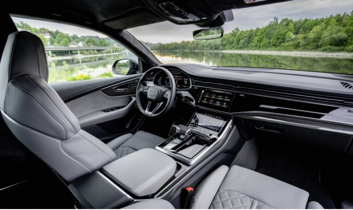 В системе смены режимов Audi drive select можно выбрать программы Comfort, Auto, Dynamic,…
