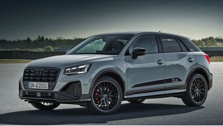 Audi говорит, что высота решётки Singleframe сокращена, чтобы передок выглядел шире, хотя кажется,…