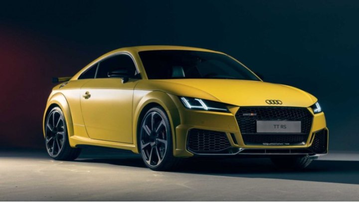 Audi по-прежнему полна решимости освежить свой спортивный автомобиль. Обновление для «малыша R8»…