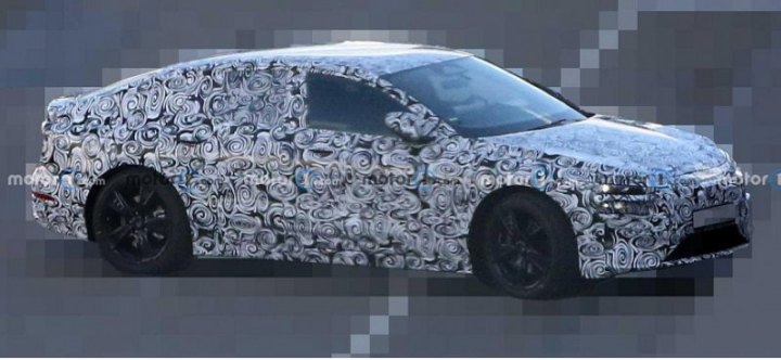 Компания Audi тестирует электрический седан A6 E-Tron