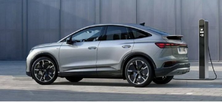 Электрический кроссовер AUDI Q4 e-tron 2023 года получил новые функции и больше мощности