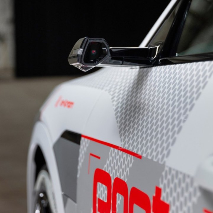 В то время как Audi признала, что бренд еще не рассекретил много подробностей о новинке, компания…