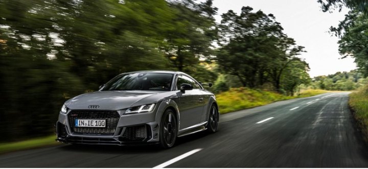 Audi TT RS Iconic Edition вышел всего в 100 экземплярах исключительно в оттенке Nardo Grey