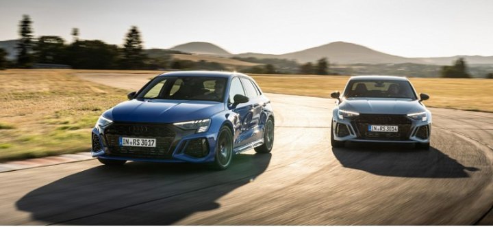 Компания AUDI выпустила ограниченную серию 407-сильного хэтчбека Audi RS 3 Performance Edition