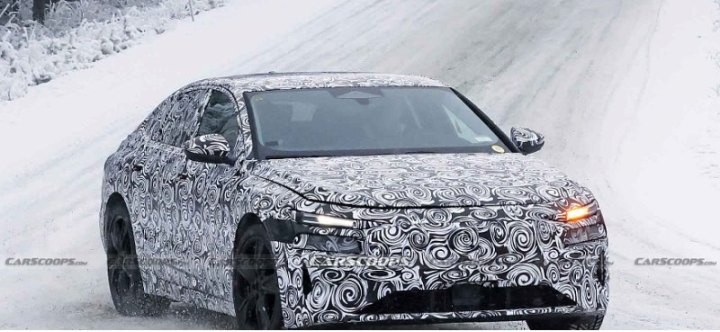 Электрокар Audi A6 E-Tron 2024 модельного года вышел на зимние испытания с заводскими фарами