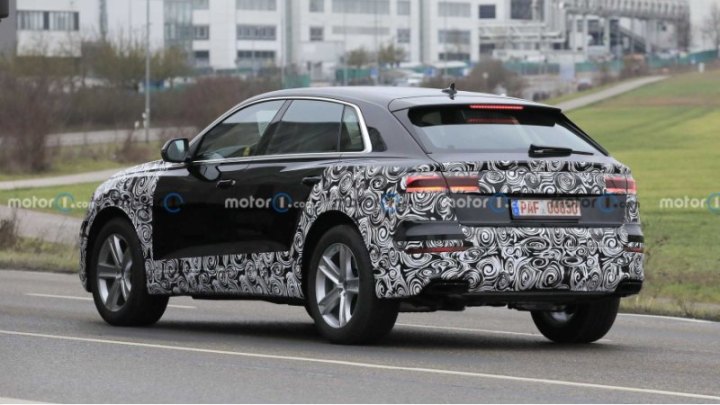 Говоря об архитектуре MLB Evo, лежащей в основе двух внедорожников, Porsche Cayenne также претерпел…