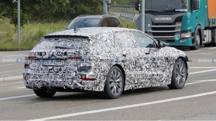 Эта нижняя световая секция на самом деле является верхом более крупных боковых вентиляционных…