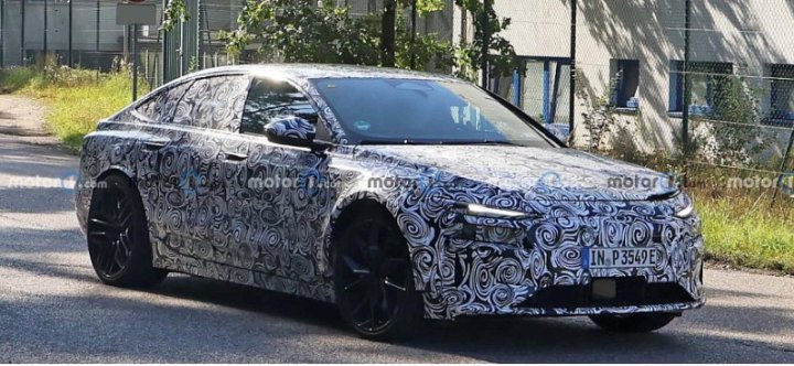 У этого прототипа электрического Audi RS6 E-Tron огромные тормозные диски