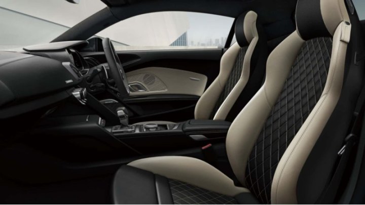 Финальное исполнение суперкара, известного под названием Audi R8 Coupe Japan Final Edition, в…