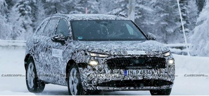 Обновленный кроссовер Audi Q3 засветился перед фотошпионами с раздельной фарой от Audi Q6