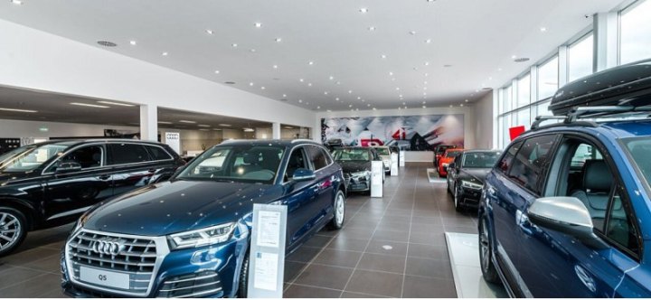Российские автодилеры пересмотрели прайс-листы на автомобили Audi и Geely
