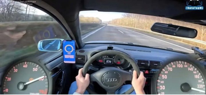 Посмотрите, как этот Audi S3 разгоняется до 240 км/ч на автобане