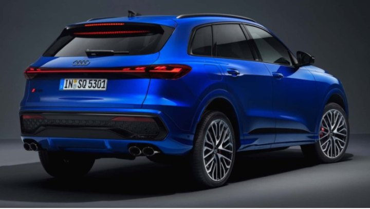 Audi 2025 Q5 также оснащен настраиваемыми схемами освещения как спереди, так и сзади. Матричные…