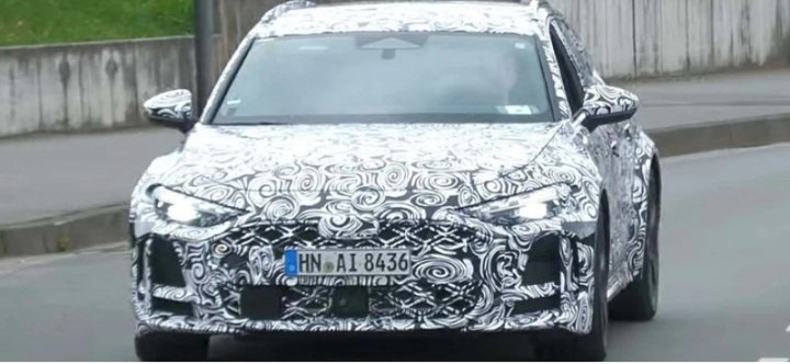Этот супер-универсал Audi RS5 Avant будет гибридным и мощным