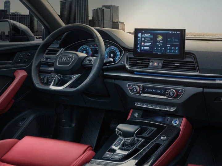 В длину Audi Q5 Sportback достигает 4682 мм при колесной базе 2819 мм.