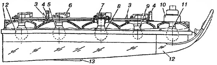 Рис. 169. Задний фонарь автомобилей АЗЛК-2141 и -21412: 1 - корпус; 2, 5, 8, 9 и 11 - лампы…