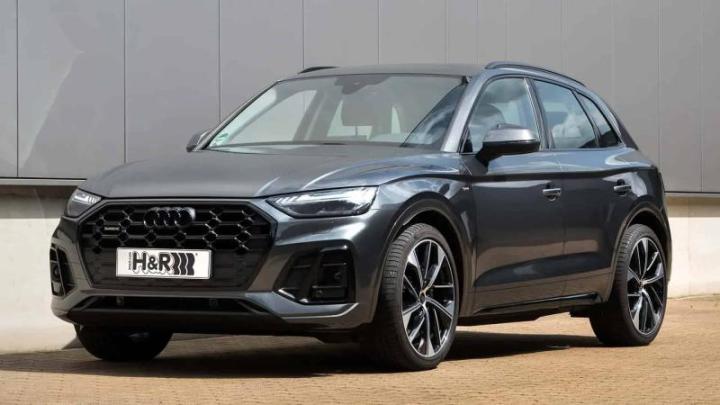 «Посаженный» Audi Q5: для кроссовера начали предлагать занижающие пружины от H&R